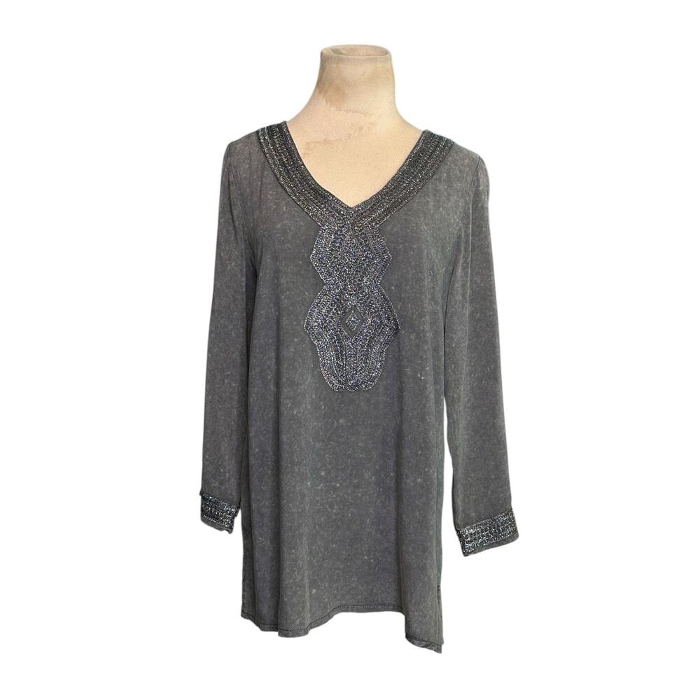 Luna Moon Gray Distress Metallic Embroidered 3/4 Sleeve Blouse size Small